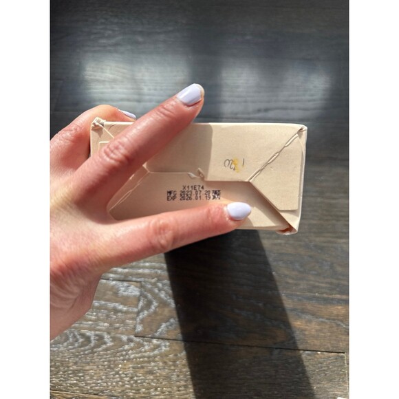 ma:nyo Pure Cleansing Oil 300mL Limited Travel Set - Picture 3 of 5